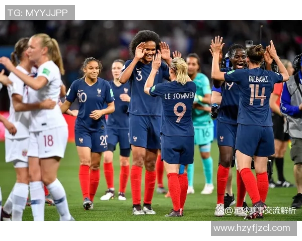 德国女足与加拿大女足激战正酣谁能在国际赛场上笑到最后